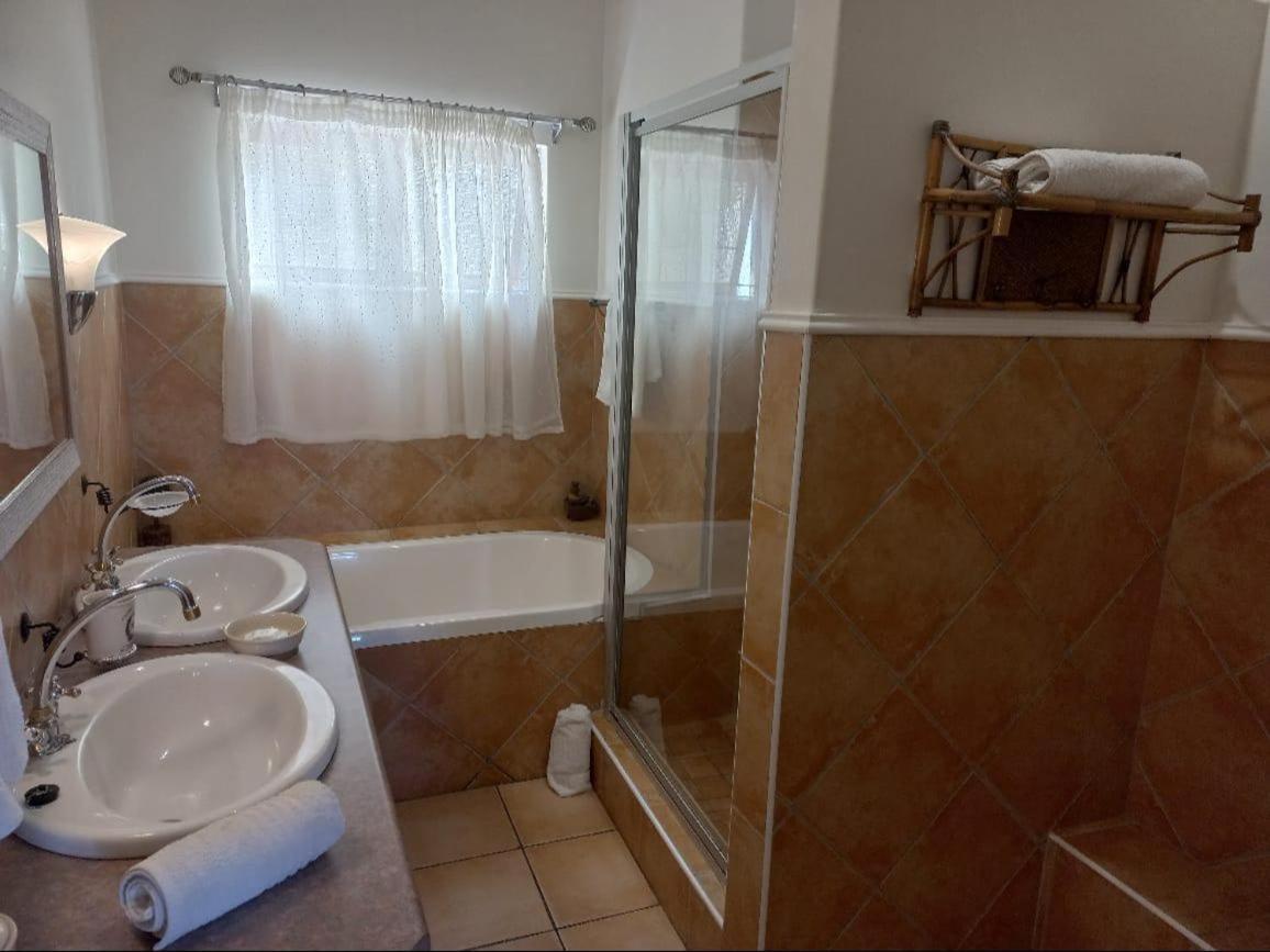 Villa Vista Cottage. Port Alfred Room photo